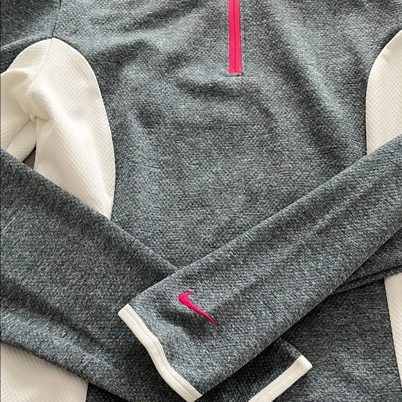 Nike Dri-Fit top - Picture 3 of 10